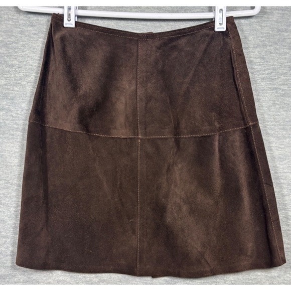 Banana Republic Brown Suede Leather Button Front Mini Skirt Size 2 A-Line Boho - Picture 3 of 4